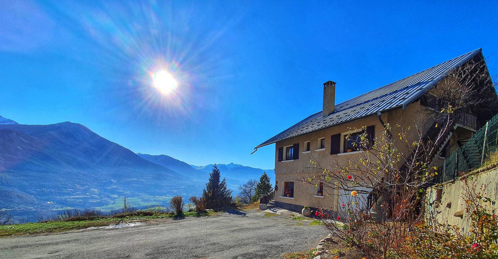 Gîte Roche Rousse in Châteauroux-les-Alpes, Parc national des Écrins