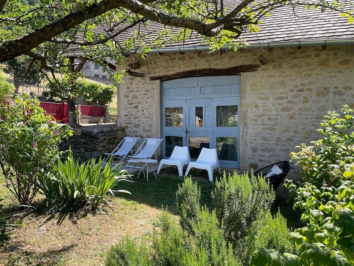 Three-Bedroom House in Cleyzieu, Belley