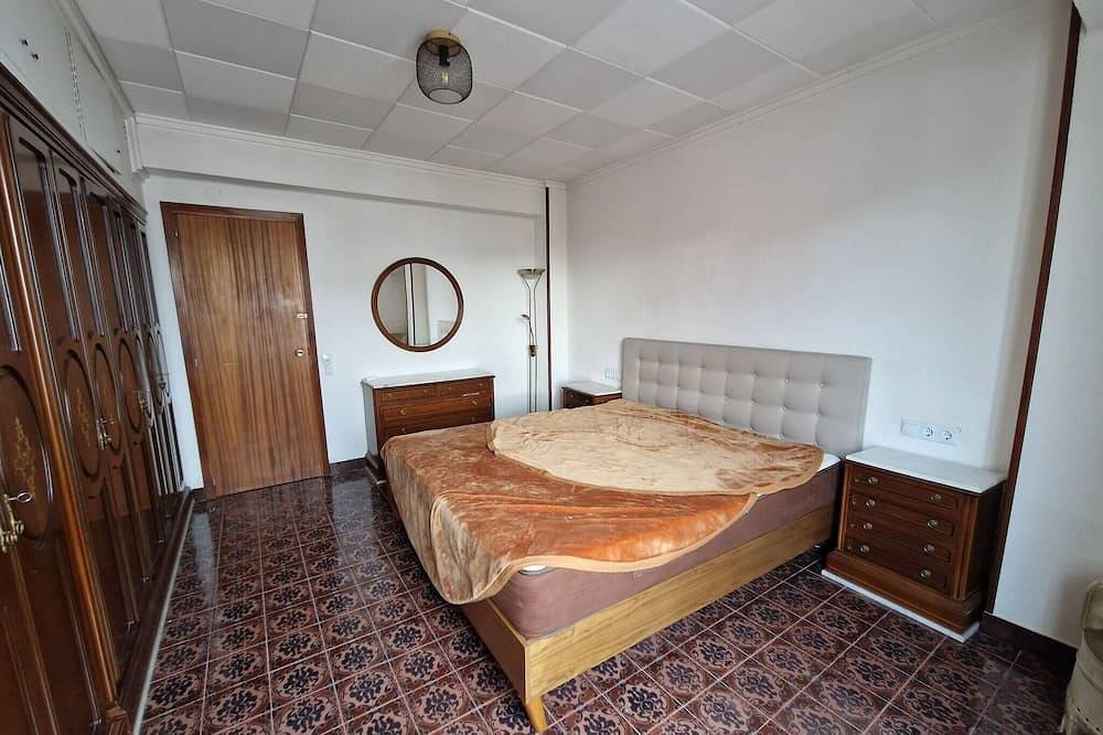 Ganze Wohnung, 114m² Wohnung mit 3 Schlafzimmern, Balkon, Aufzug und Klimaanlage in Nules, Costa del Azahar
