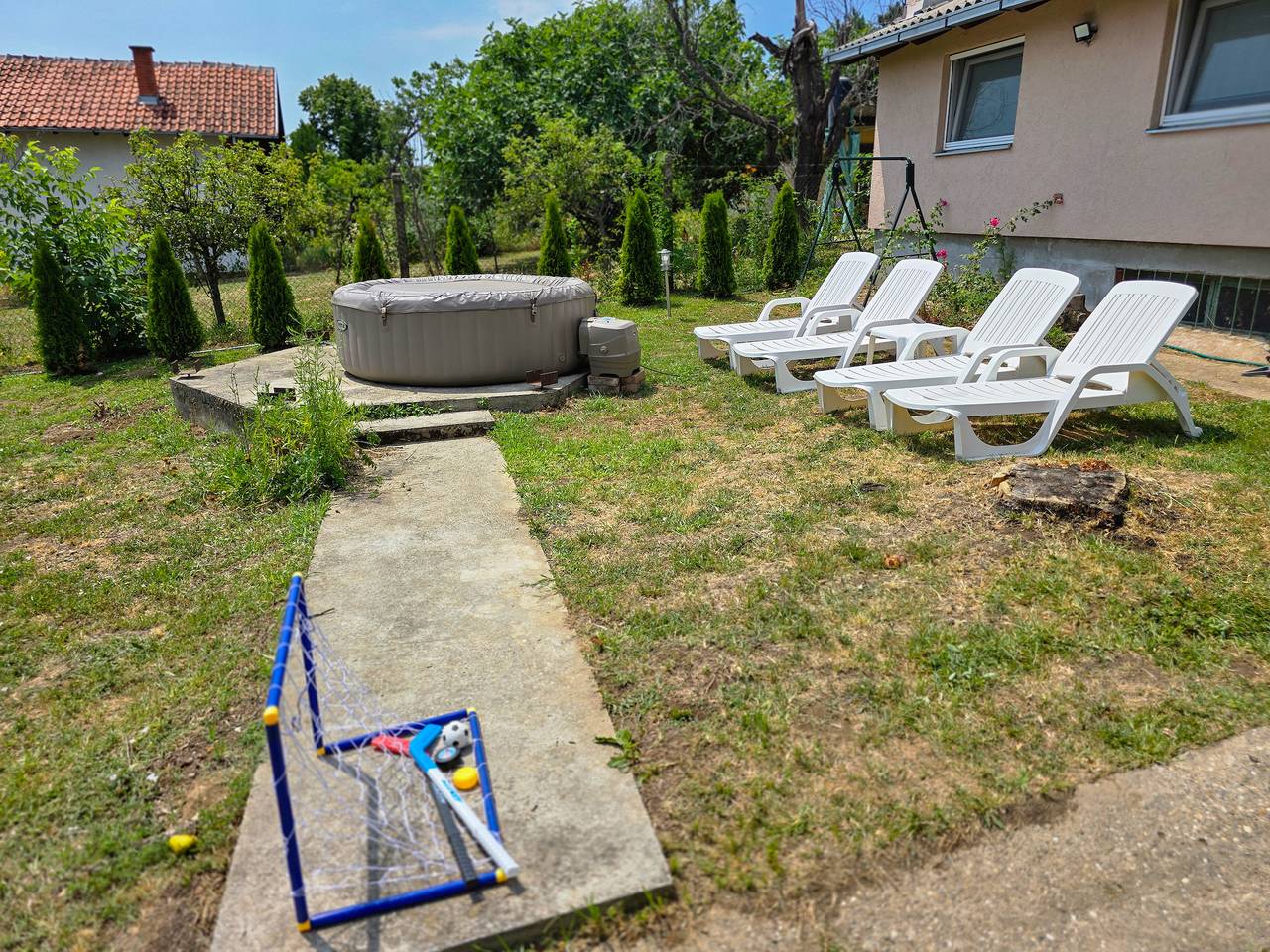 Vila Nera Banstol Ferienhaus in Serbien