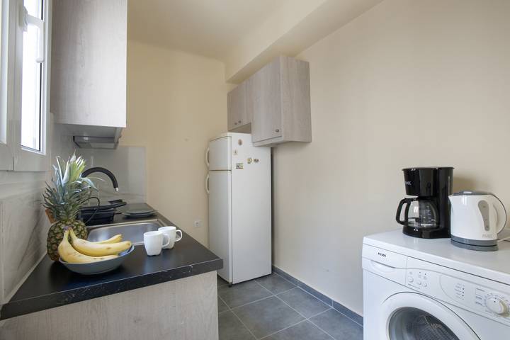 Ganze Wohnung, Ano Patisia, A 5th Floor Fully Renovated Penthouse in Zentral-Athen, Athen