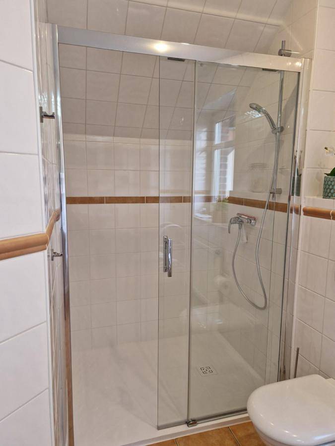 Ganze Wohnung, Wunderschöne Landhauswohnung in Rinteln in Rinteln, Landkreis Schaumburg
