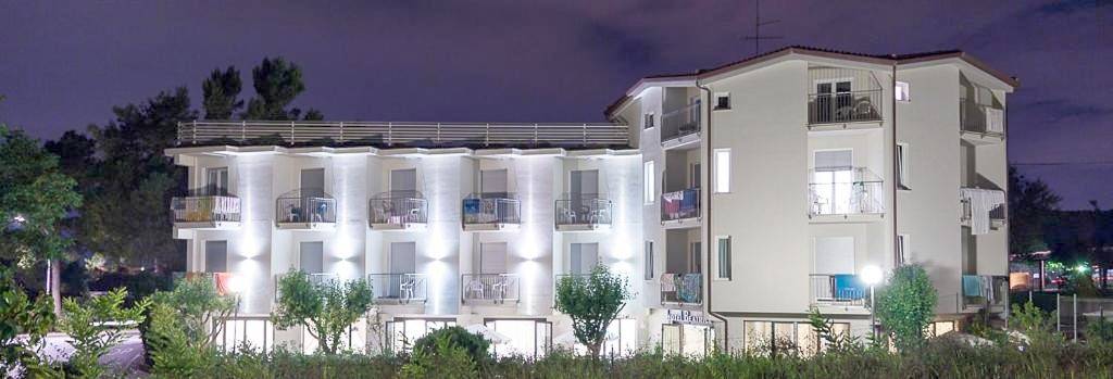 Hôtel pour 2 personnes, avec balcon