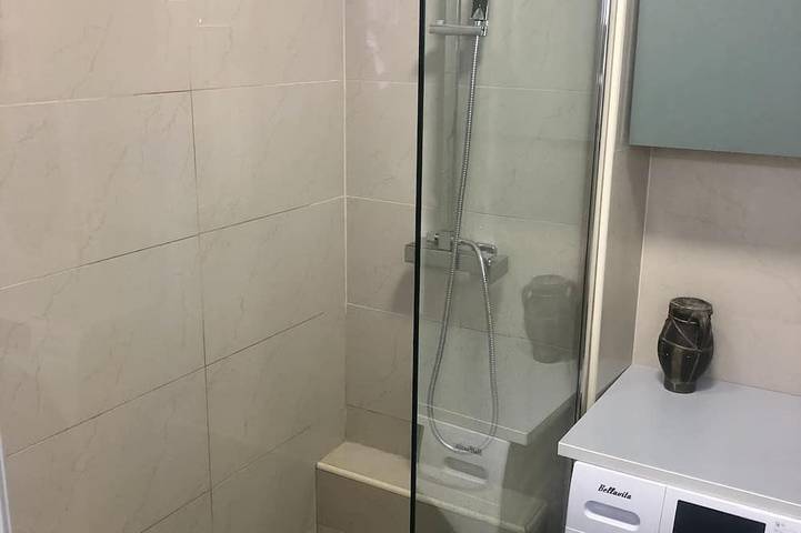 Gîte pour 6 personnes, avec balcon et piscine, animaux acceptés dans Le Mourillon - 4