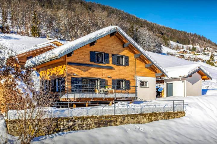 Chalet pour 9 personnes, avec jardin, adapté aux familles - 1
