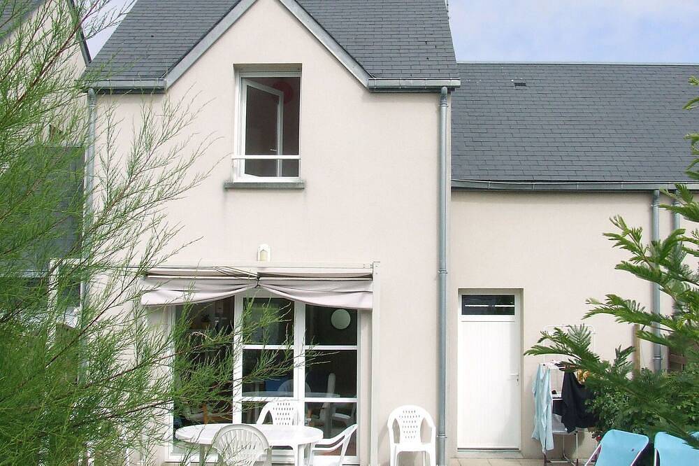 Estupenda casa de vacaciones  para 6 personas con Wifi, Tv, terraza y aparcamiento in Hauteville-sur-Mer, Coutances y alrededores