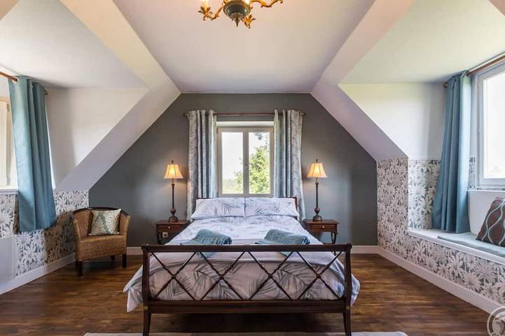 Gîte pour 6 personnes, avec jardin à La Trinité (Manche) - 2
