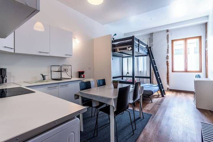 Ferienwohnung für 4 Personen in Lyon