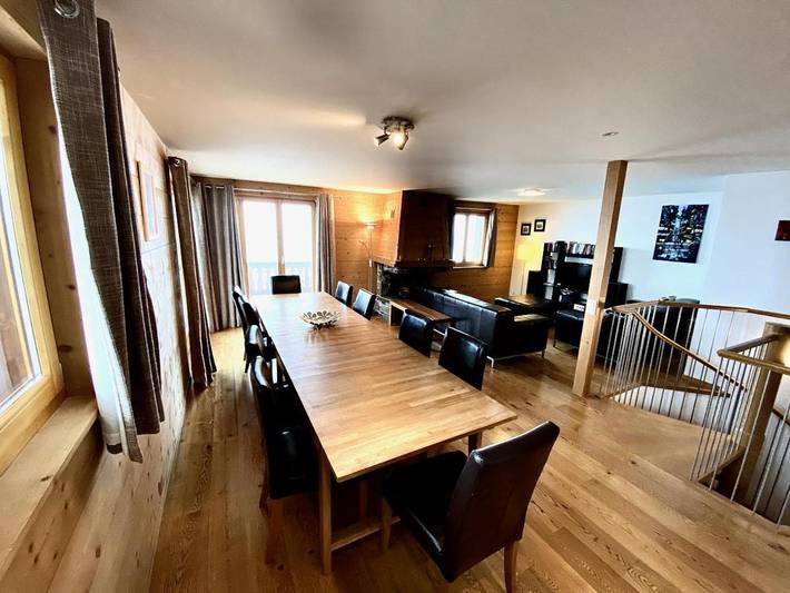 Gîte pour 12 personnes, avec jardin et vue dans Champoussin - 2