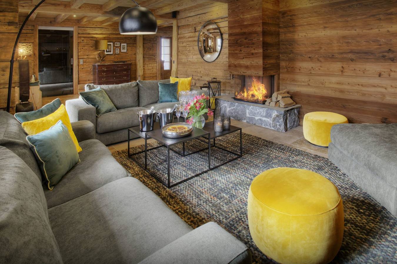 Superb luxury chalet near ski lifts - with sauna, hot tub - Ovo Network in La Giettaz, Albertville region