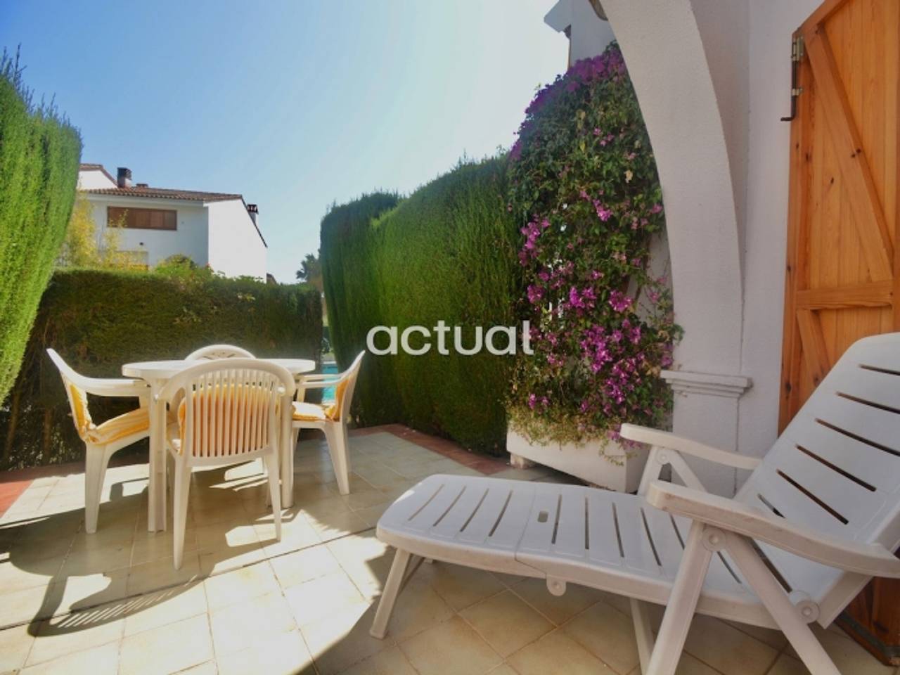 Gemütliches Reihenhaus, strandnah, Terrasse, Gemeinschaftspool, Wifi und Parkplatz in Platja d'Aro in Platja d'Aro, Costa Brava