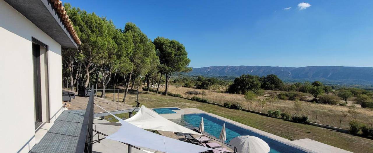 Les pins du Luberon in Cabrières-d'Avignon, Parc naturel régional du Luberon