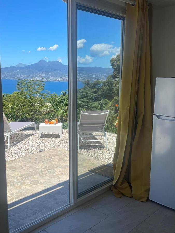 Chambre d’hôte pour 2 personnes, avec terrasse et vue dans Le Marin - 3