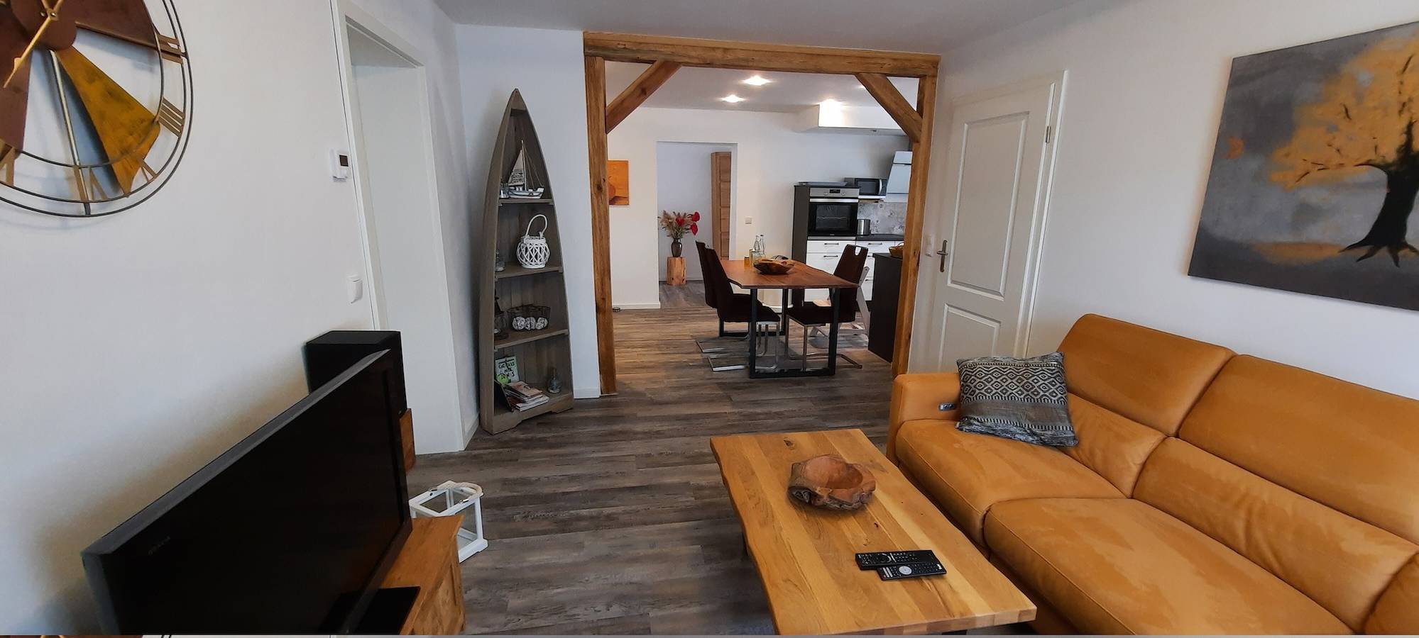 Ganze Wohnung, Ferienwohnung Leinelume mit privater Terrasse, Gemeinschaftsgarten und Wlan in Züssow, Vorpommern Greifswald