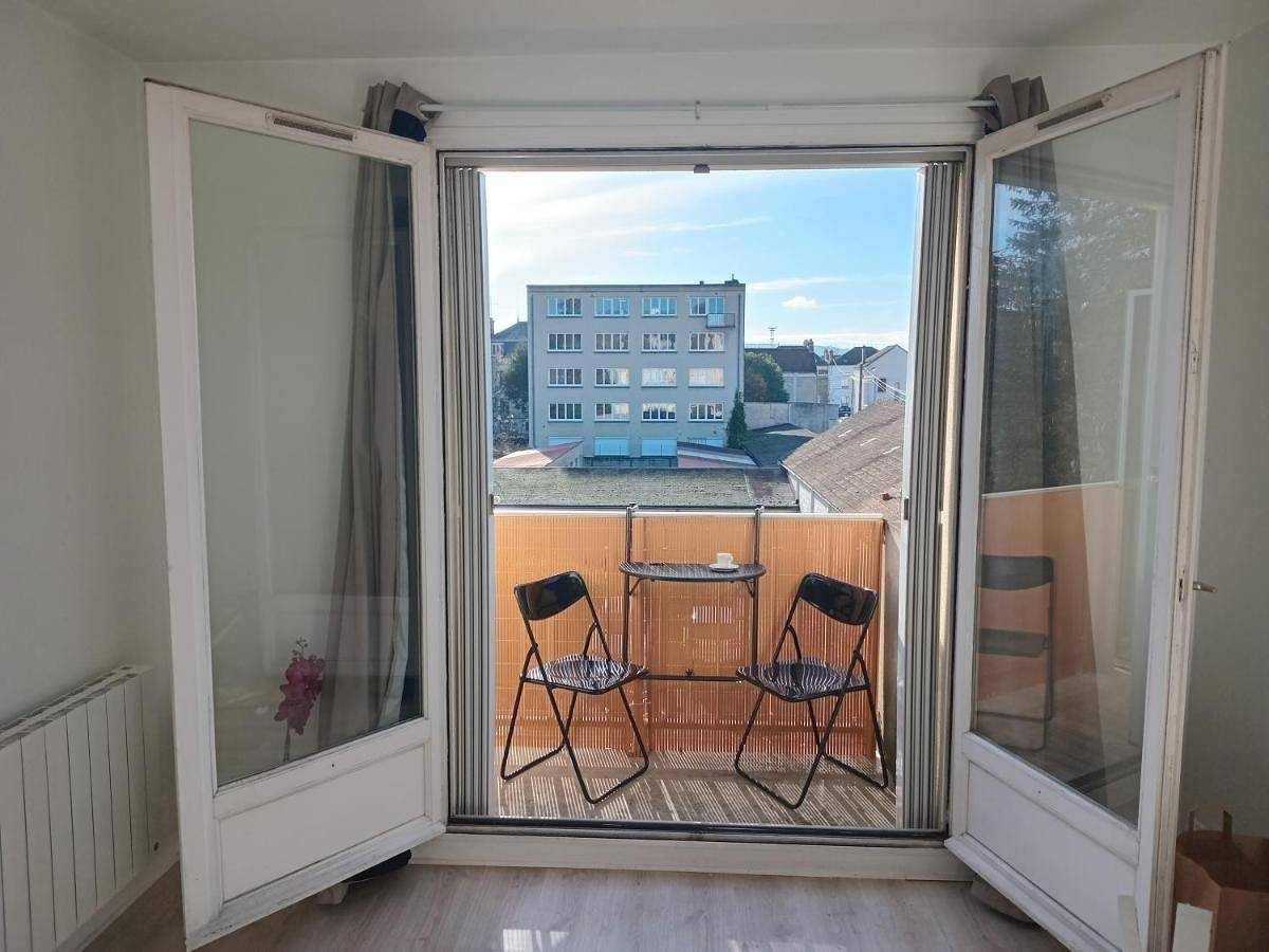 Appartement entier, Studio in Château-Thierry, Aisne
