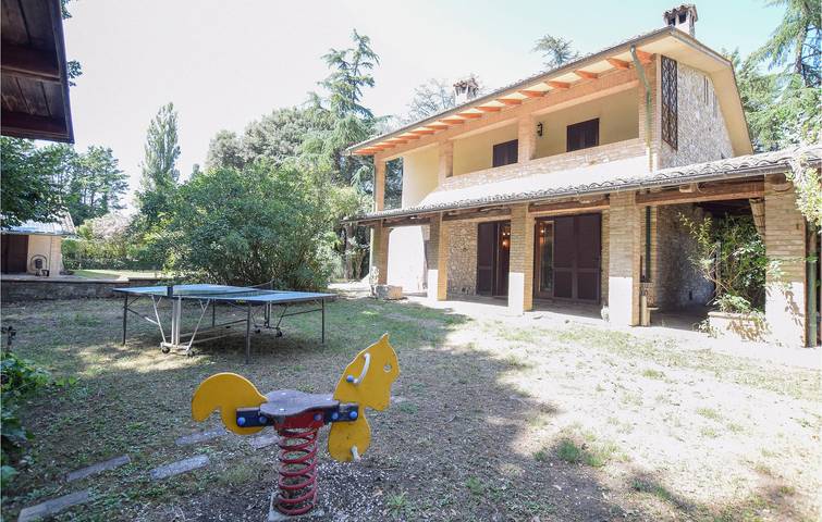 Casa vacanza per 16 persone, con piscina e terrazza nonché giardino - 1