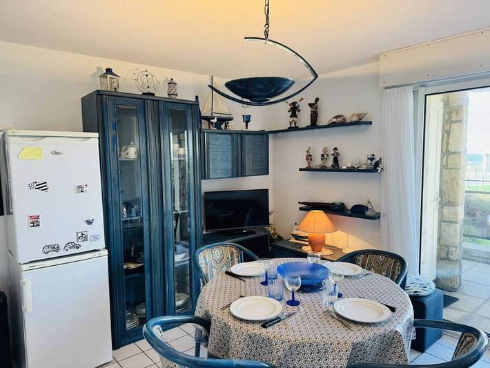 Ganze Ferienwohnung, Ferienwohnung für 4 Personen mit Terrasse in Quiberon, Côte des Mégalithes