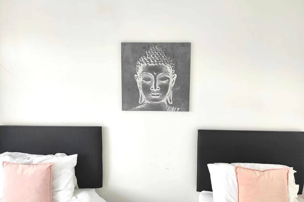 Appartement entier, 20% Off | Featured | 4 Bedroom House | Close Wollaton in Nottingham, East Midlands