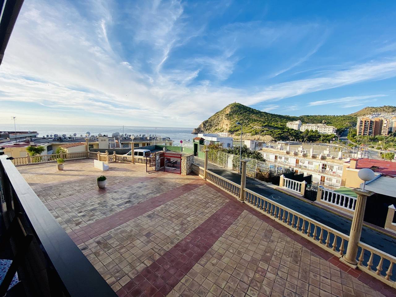 Apartamento entero, Apartamento de vacaciones para 6 personas con terraza in La Cala de Finestrat, Finestrat