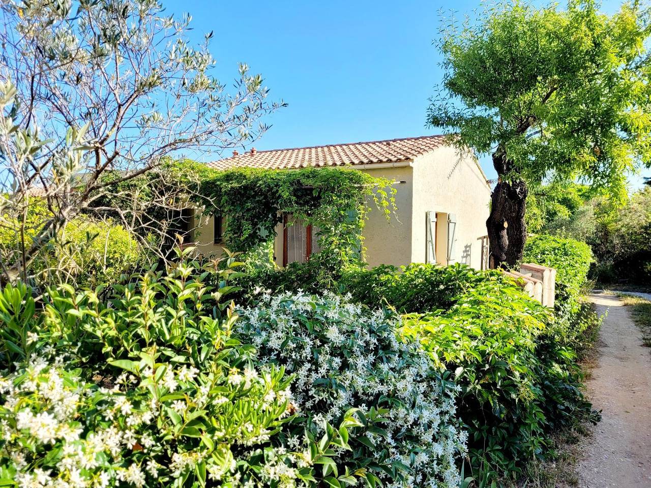 Maison De Vacances pour 4 Personnes dans Six-Fours-les-Plages, Région de Toulon