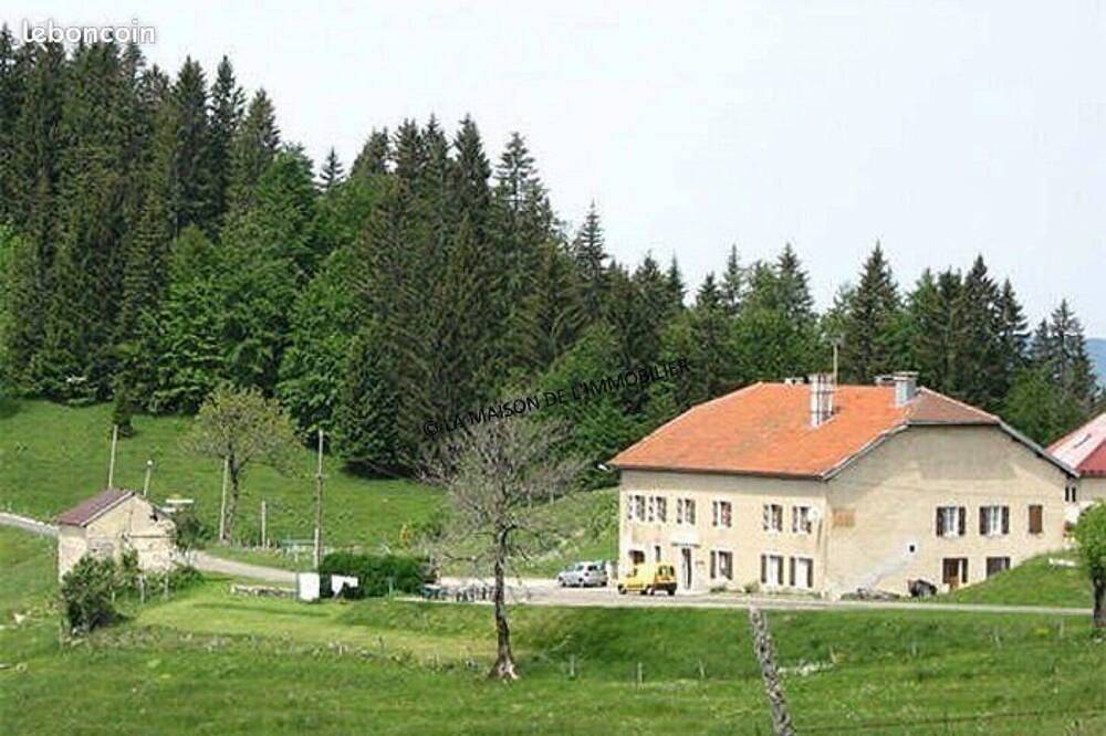 Magnificent house in Saint-Claude (Jura), Parc naturel régional du Haut-Jura