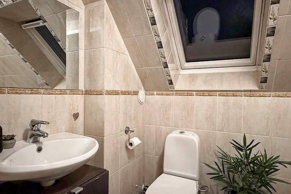 Haustierfreundliches Haus mit 4 Schlafzimmern in Karlstad in Karlstad, Vänern