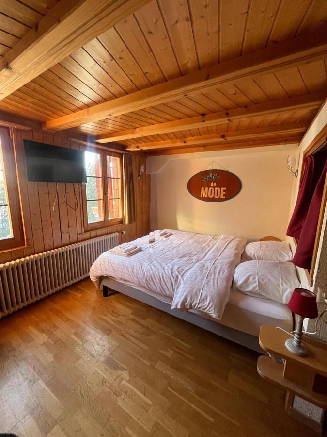 L'Auberge de la Combal in Ormont-Dessous, Pays-d'Enhaut Region