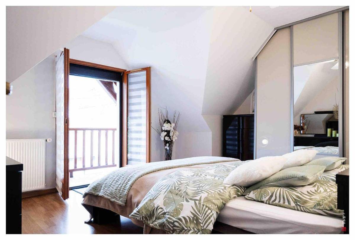 Three-Bedroom House in Courtry, Seine-et-Marne