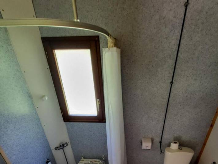 Chalet pour 4 personnes, avec bassin pour enfant dans le Cantal - 4