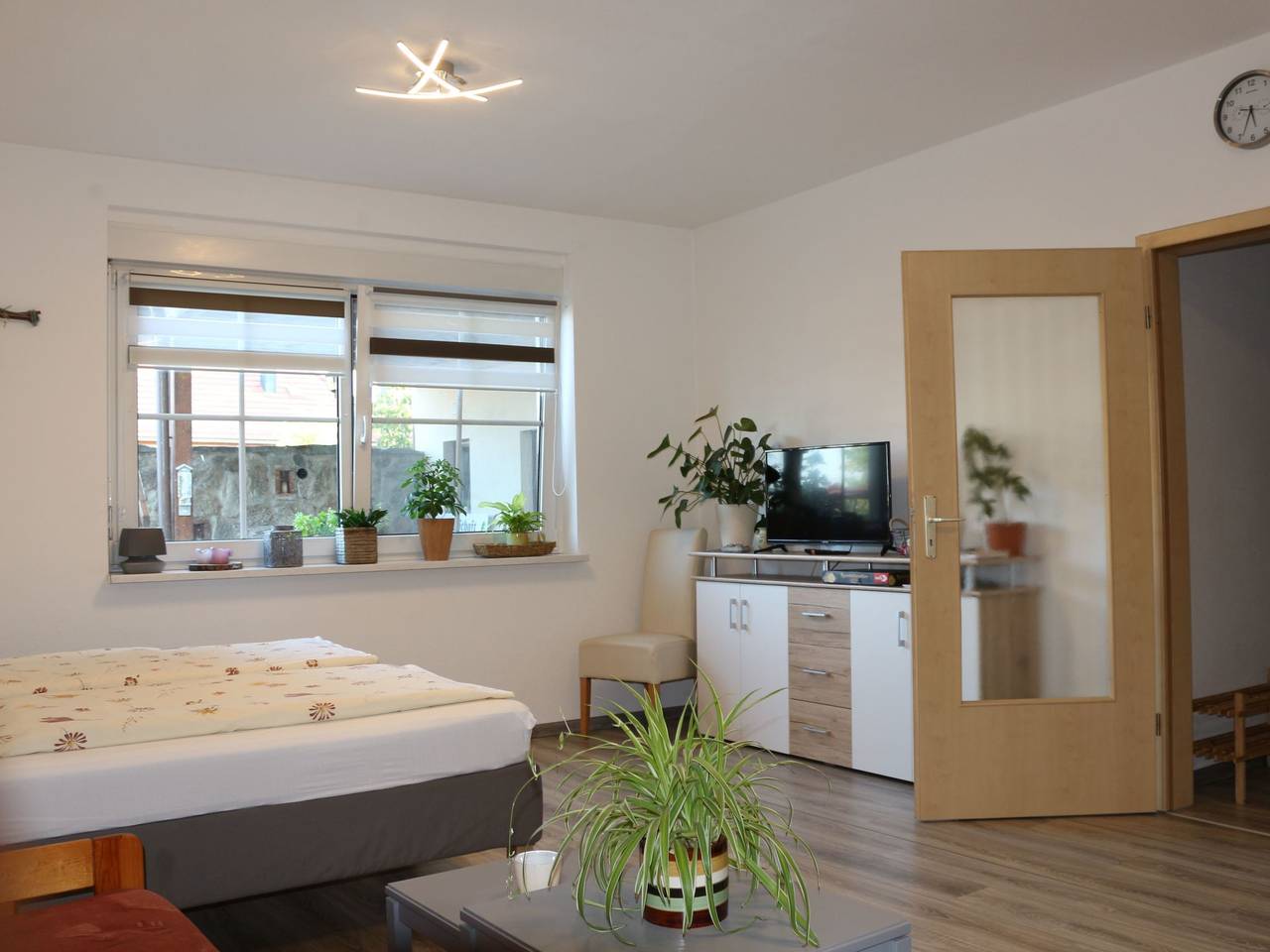 Ganze Wohnung, Paula in Neundorf, Thüringer Schiefergebirge