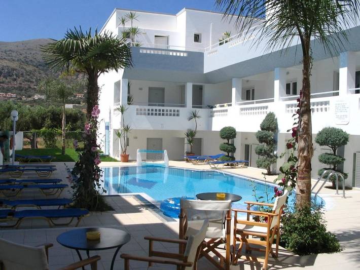 Appartement voor 2 personen, with tuin and uitzicht as well as zwembad, met huisdier in Malia