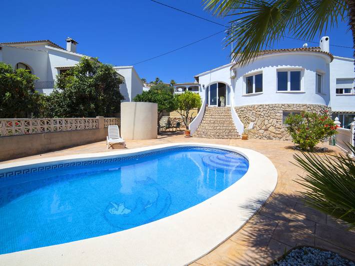 Ferienwohnung für 4 Personen, mit Terrasse und Garten in Benissa