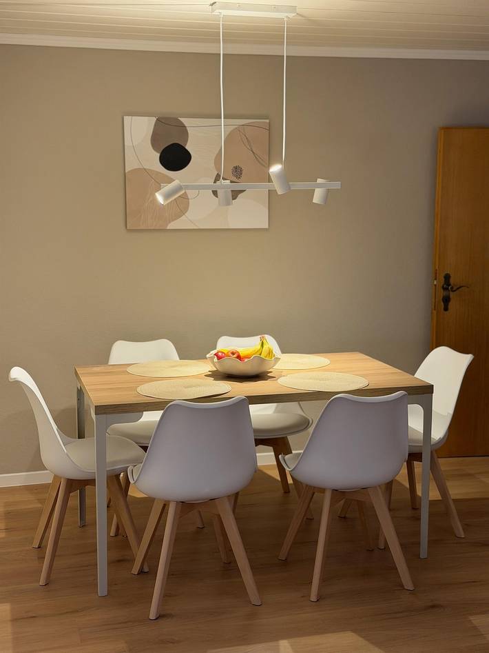Apartamento vacacional entero, Appartement/Fewo, Dusche und Bad, Wc, Nichtraucher in Zerf, Landkreis Trier-Saarburg
