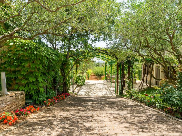 Ferienhaus für 8 Personen, mit Terrasse in Općina Stankovci - 4