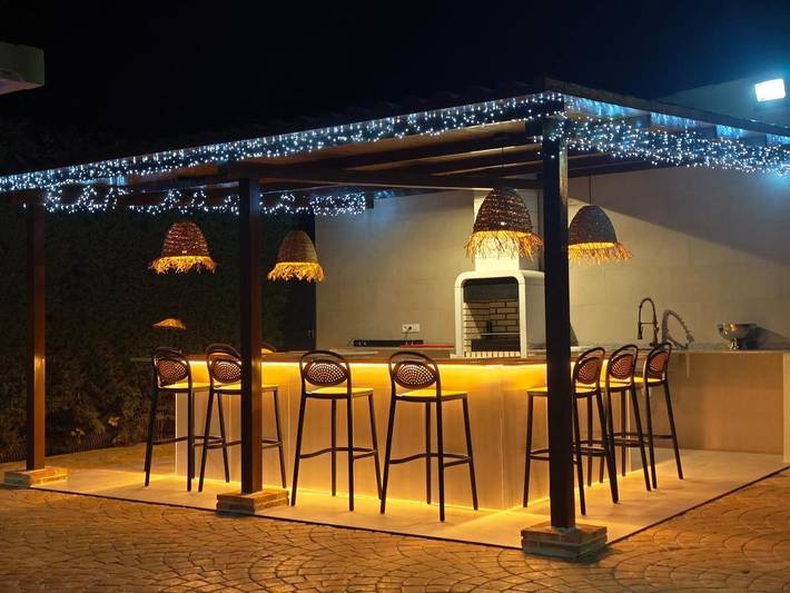 Casa de vacaciones para 10 personas, con jardín además de piscina y jacuzzi, Familias con niños en Provincia de Cáceres - 2