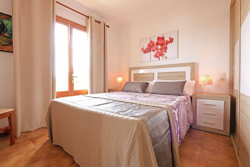 Ruhiges Wohngebiet, Strand 300m, Pool, Wlan, Rustikale Küche, Ideal für Familien in Sa Coma, Sant Llorenç des Cardassar