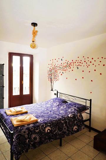 Gîte pour 4 personnes, avec vue sur le lac ainsi que vue et terrasse, animaux acceptés à Orta San Giulio