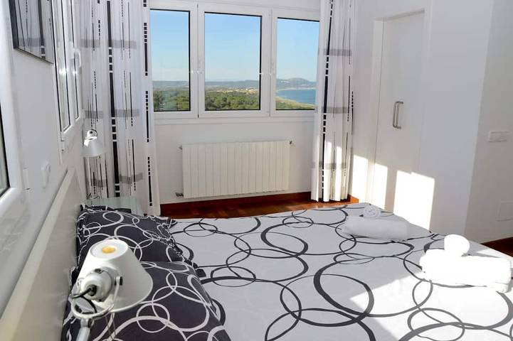 Finca für 7 Personen, mit Balkon, mit Haustier in Pals - 4