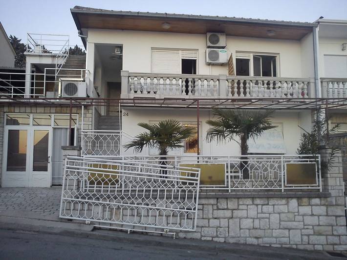 Ferienwohnung für 2 Personen, mit Balkon/Terrasse in Crikvenica