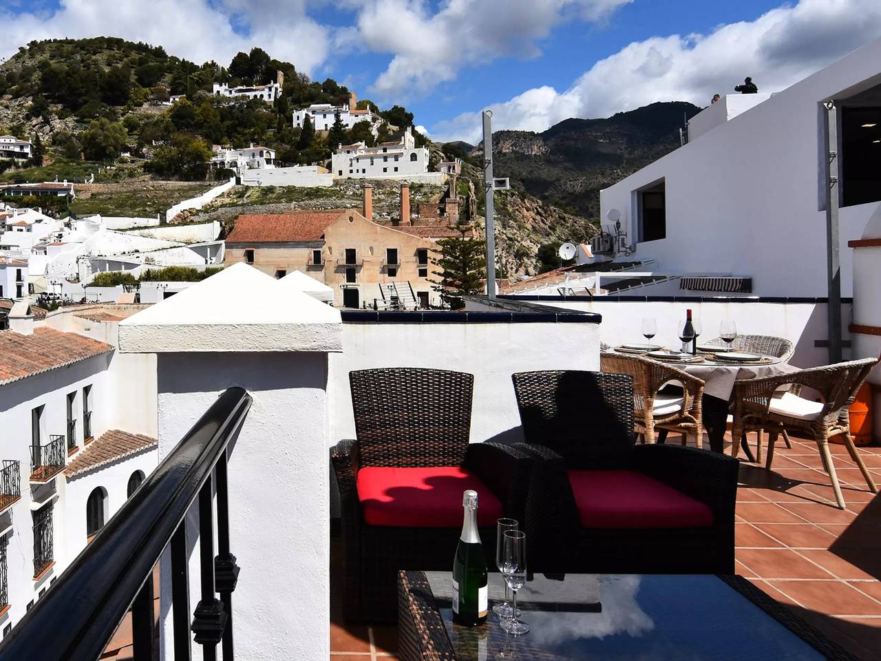 Apartamento entero, 3 estancias 4 Personas in Frigiliana Road, Frigiliana