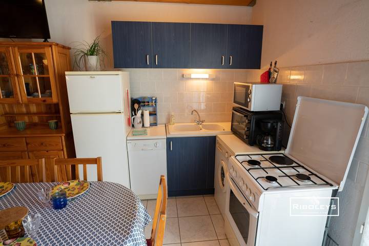 Location de vacances pour 6 personnes, avec terrasse, animaux acceptés à Vias - 4