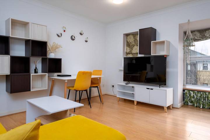 Glamping for 2 people, with balcony in London