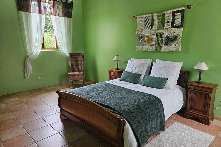 Location de vacances pour 6 personnes, avec jardin à Rillé - 3