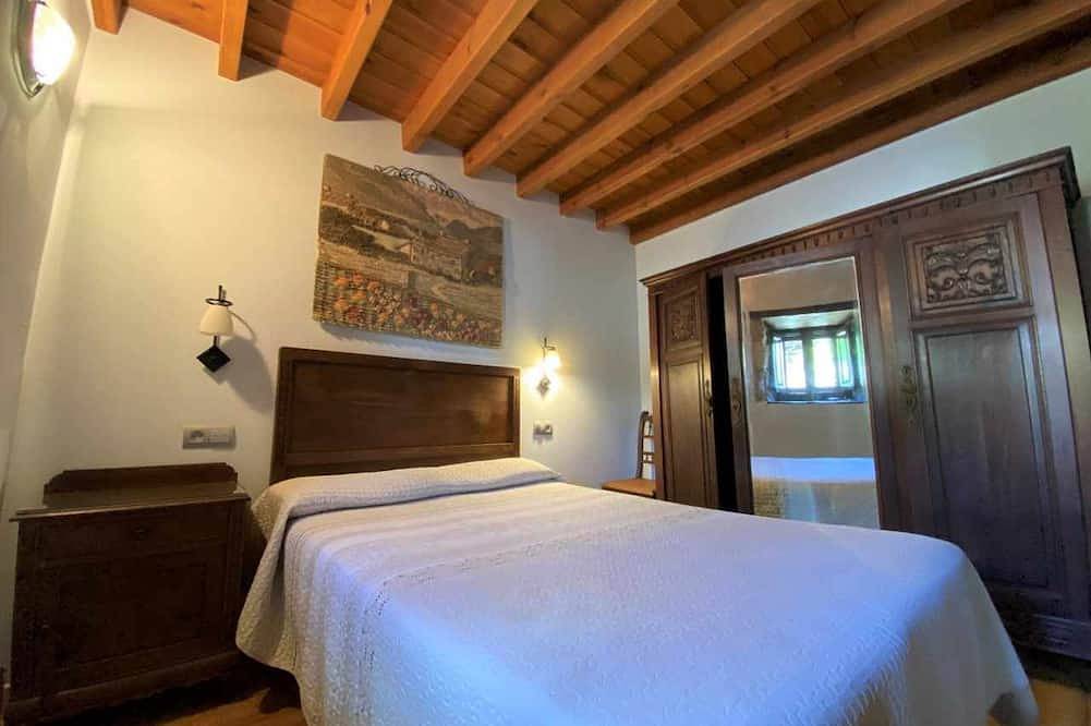 Rural Typical Asturias'S Home in Parres, Costa Verde (Spanien)