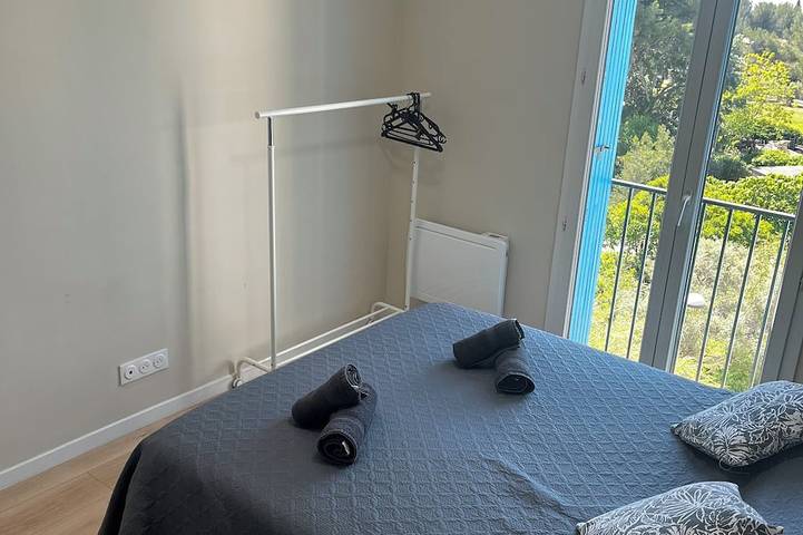 Gîte pour 6 personnes à Vitrolles - 2