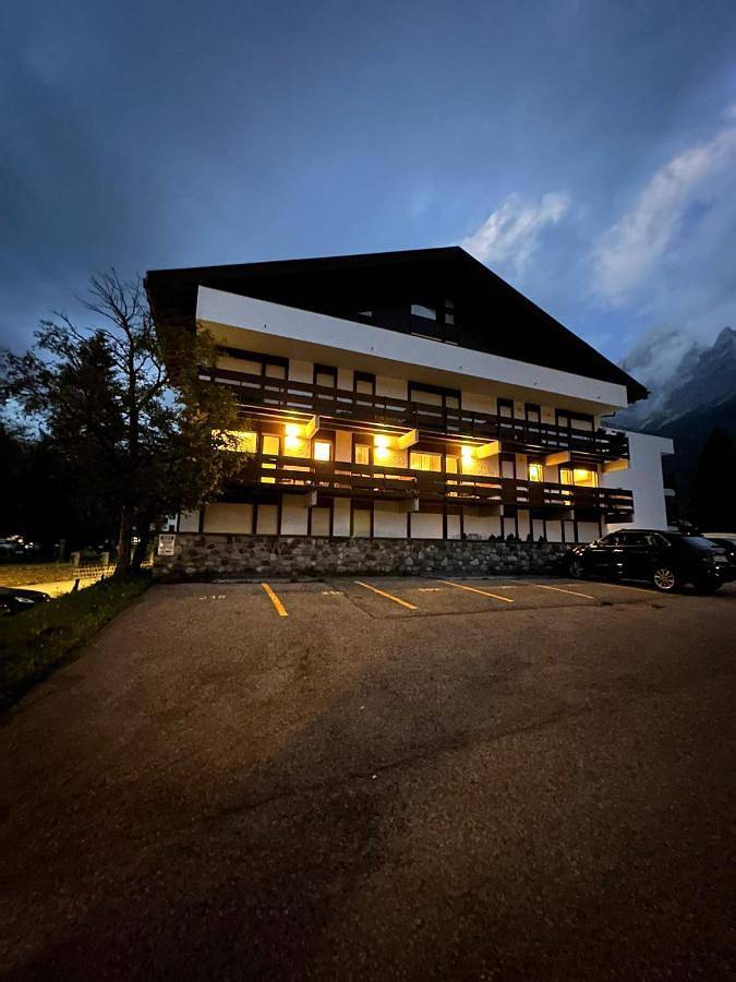 Gîte pour 6 personnes, avec jardin et vue à San Martino di Castrozza - 3