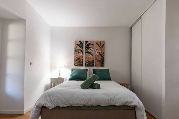 Ganze Wohnung, Charmante 3-Zimmer-Wohnung im Zentrum, neu renoviert mit Garten in Vichy, Vichy und Umgebung