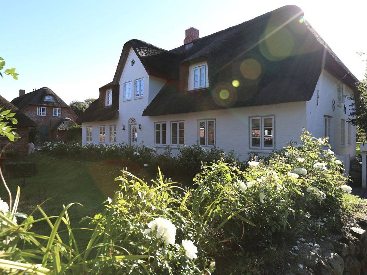 Kapitänshaus Ost - „Erleben Sie luxuriöse Erholung im Kapitänshaus Ost – Ihr Traumurlaub!“ in Oldsum, Föhr