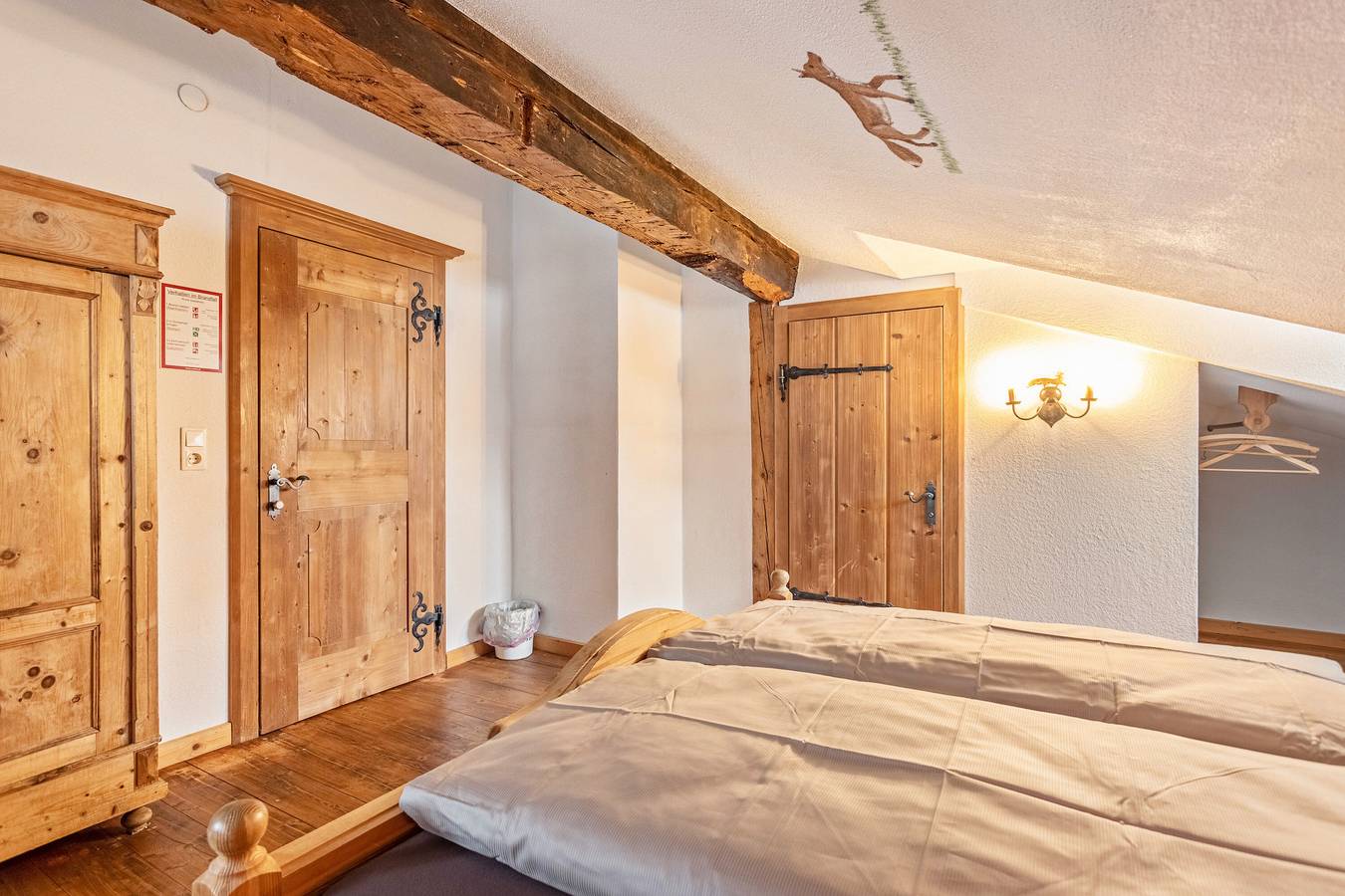 Geheel appartement, Kamer 'Fuchswirt 02 - Doppelzimmer' met uitzicht op de bergen, gedeelde tuin en Wifi in Kelchsau, Hopfgarten im Brixental