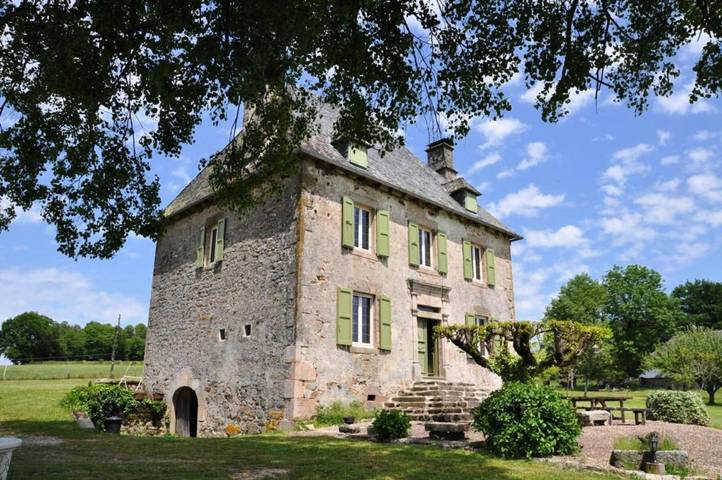 Gîte pour 10 personnes à Saint-Cirgues-la-Loutre